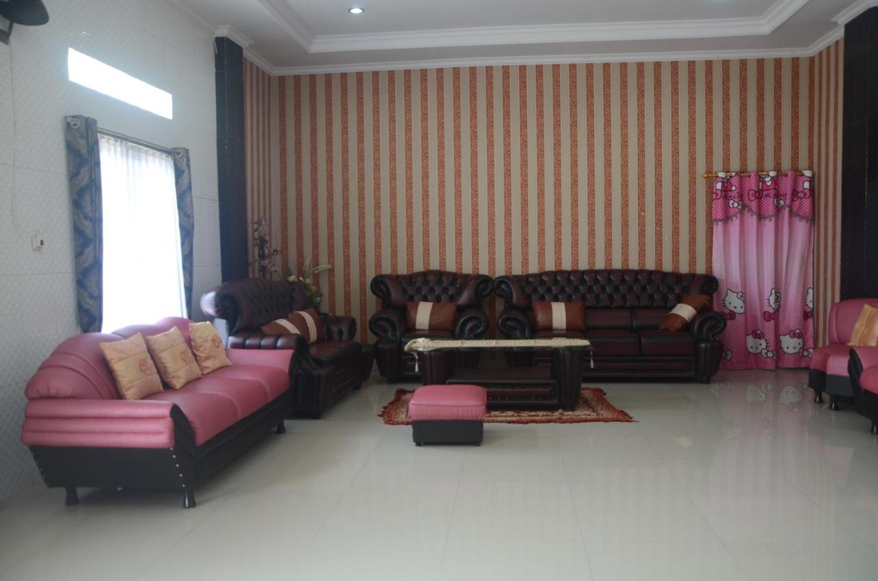 Hotel Spot On Oyo 1988 Seril Syariah Makassar