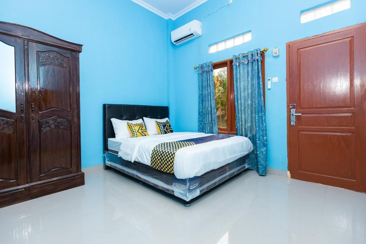 Spot On Oyo 1988 Seril Syariah Hotel Makassar
